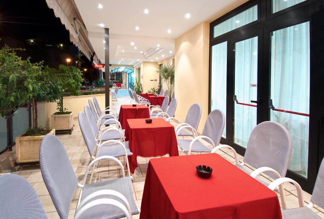 Hotel Villa Lieta Rimini Eksteriør billede