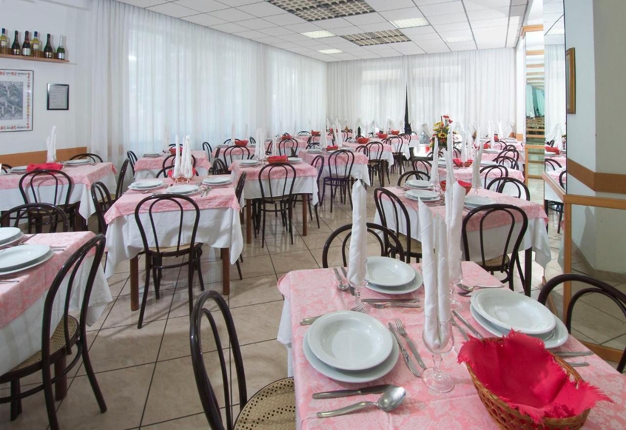 Hotel Villa Lieta Rimini Eksteriør billede