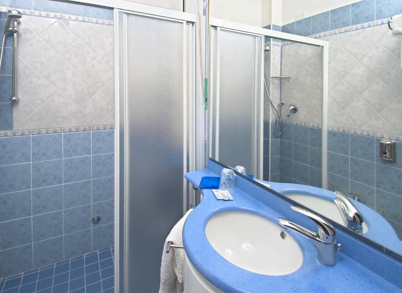 Hotel Villa Lieta Rimini Eksteriør billede