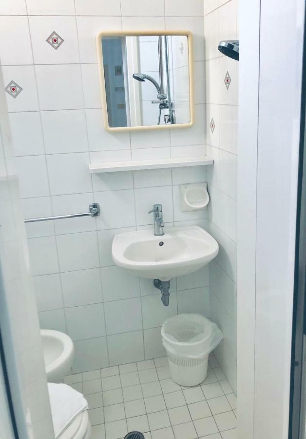 Hotel Villa Lieta Rimini Eksteriør billede