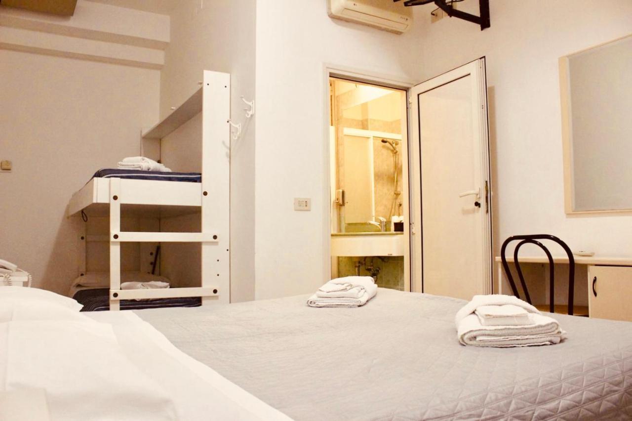 Hotel Villa Lieta Rimini Eksteriør billede